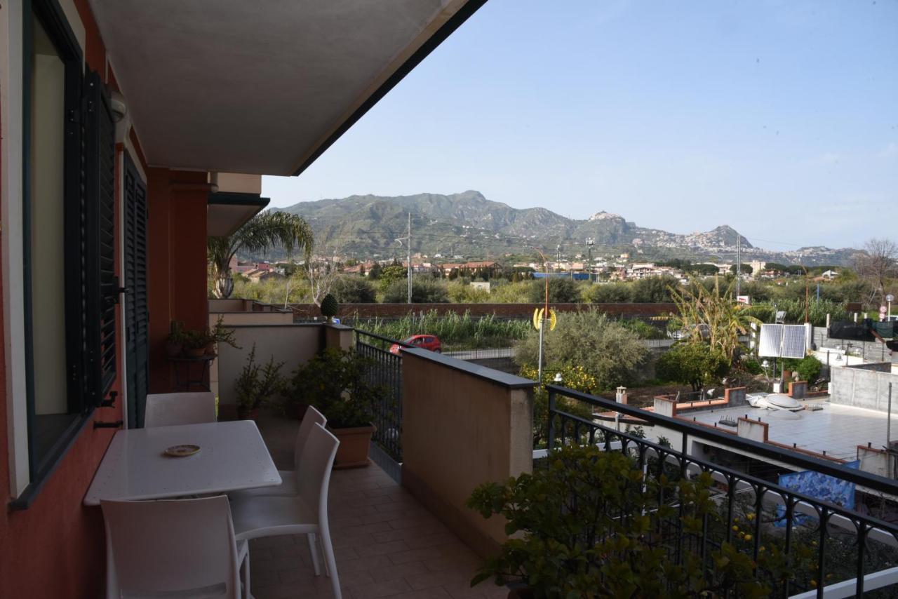 Villa Casa Rosanna Giardini-Naxos Exterior foto